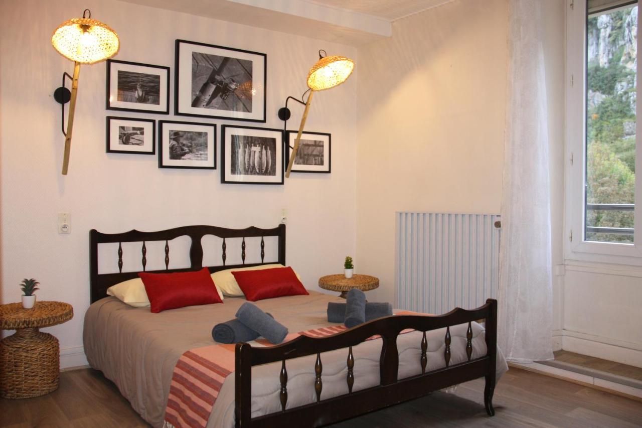Hotel Des Bateliers La Malène エクステリア 写真